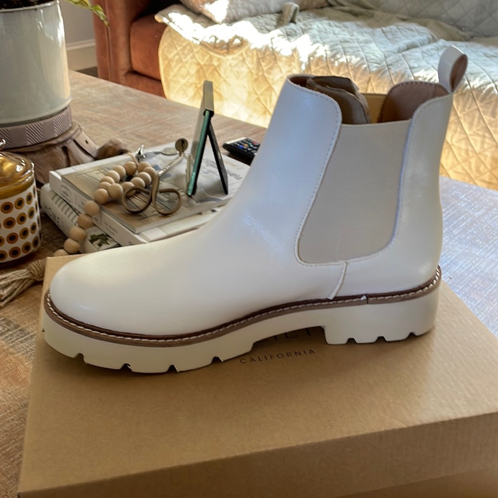 Brand new never worn.